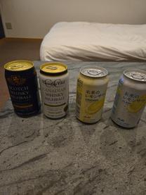 明日キャ...
