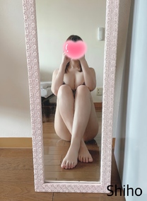 炵...