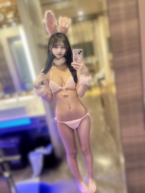 G₷...