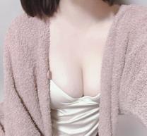 ΂