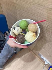 m点