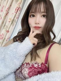 傭...