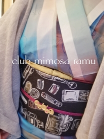 {