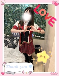 ������L...