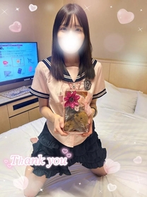 ������L...