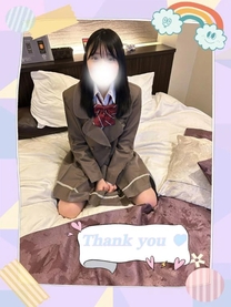 ������L...