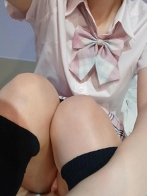 �T��3����...