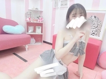 ���s����