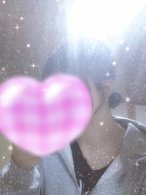 ΂...