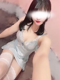 ?y邾...