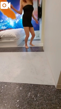 ŃR...