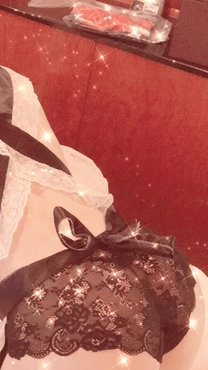 ���f�B�[...