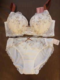 ���ε����β���