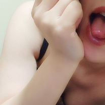 y?