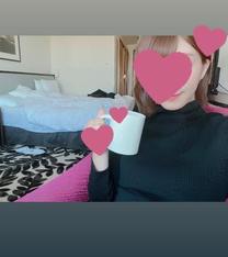 璇...