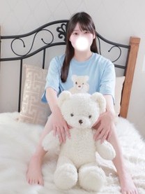 �y�m�F����z