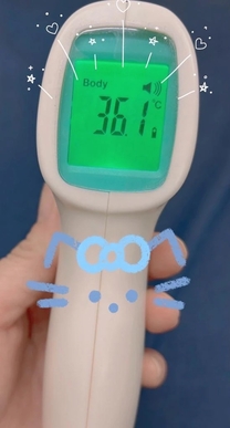_o΁^