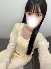 イ...