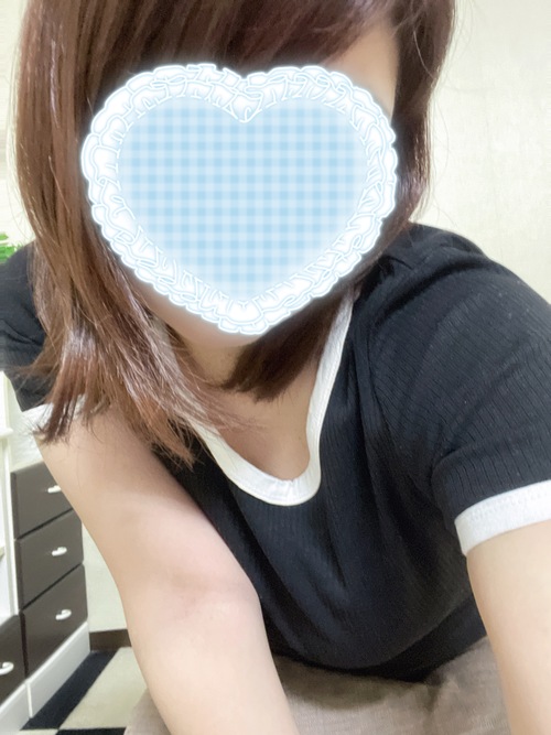 ＃お題：面倒見てあげなきゃいけないダメ男と、付け入る隙が無い完璧男、付き合うならどっち？の画像