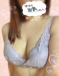 肨`