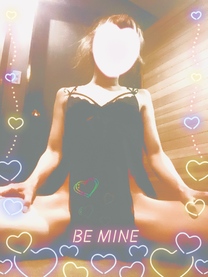 `MJr...