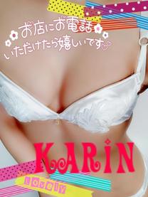 ���U����?