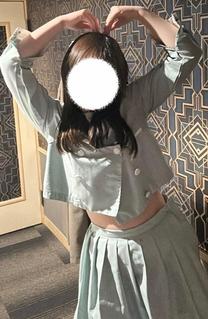 �Z�[���[...