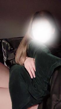 {
