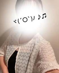 ΂