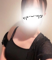 ΂