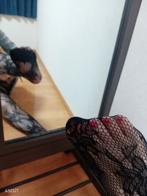 ＃お題：くすぐられると弱い部分は？の画像