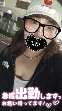 ΂