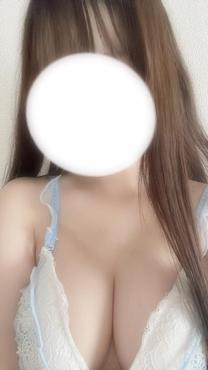 (**)