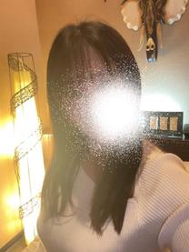 イ...