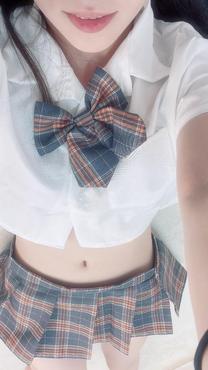 {21...