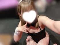 サ...