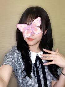 犴...