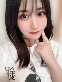 傤??