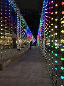 ���������H