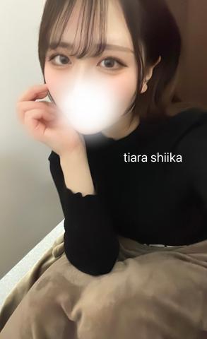 ΂́_(^^)^I