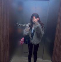 �{��18��...