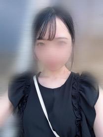 ؋I