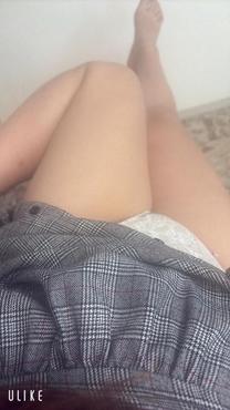 �X�g���X...